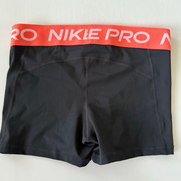 Nike Pro Black Shorts with Orange Waistband size L NWT - Picture 4 of 5